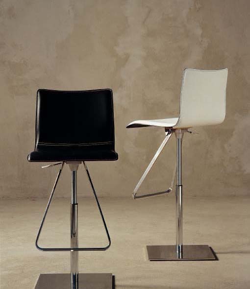 photos/products/487/487_Toto-black&white.jpg