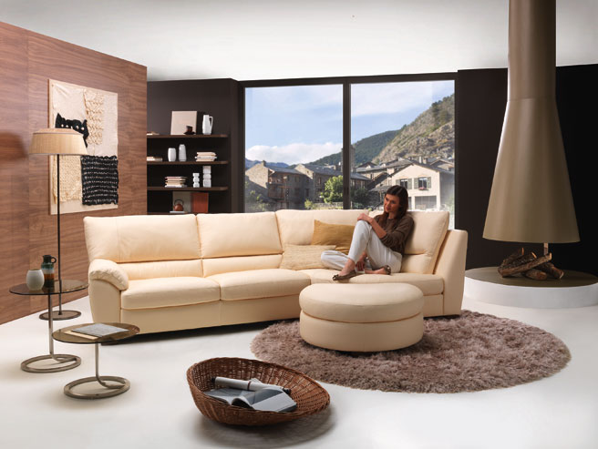 photos/products/51/51_natuzzi_june_big.jpg